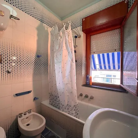 Alfa Holidays Apartment *